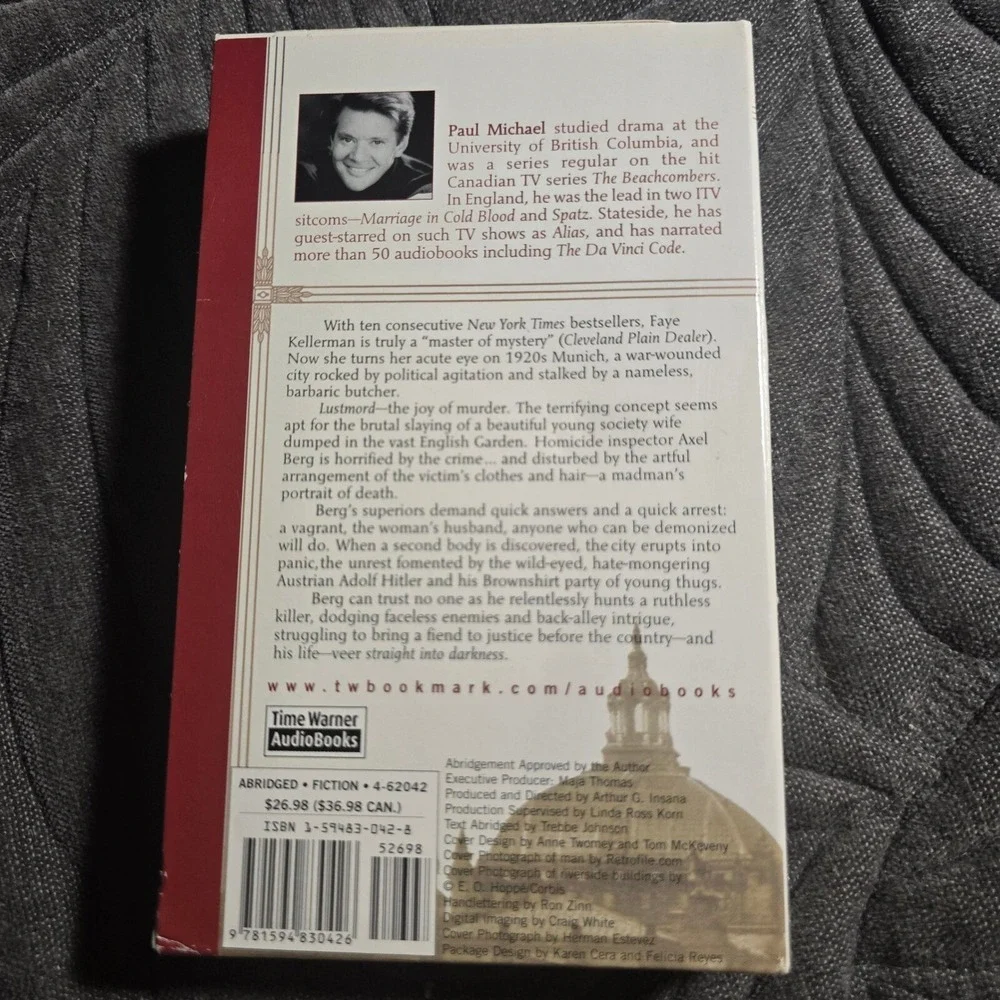 Audio‎ Book on Cassette Faye Kellerman Straight into Darkness